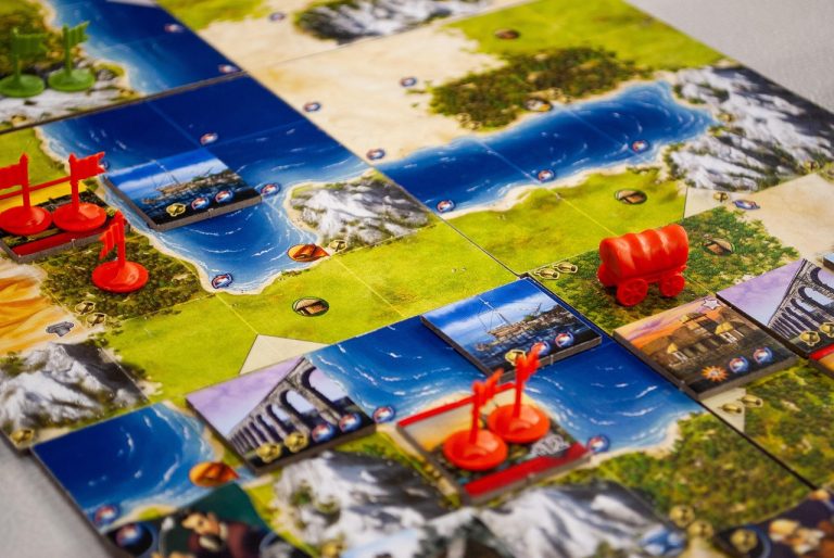 cati bani se dau la monopoly